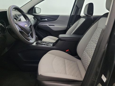 Used 2020 Chevrolet Equinox LS image 17