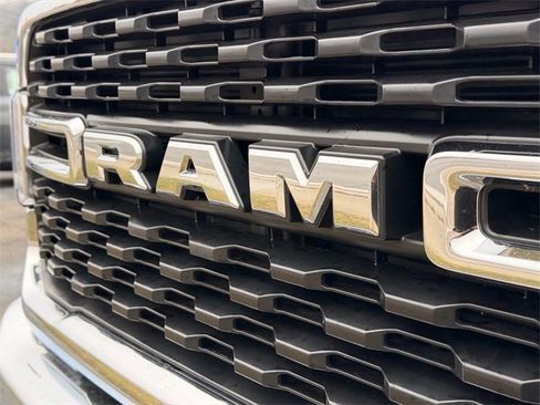 Used 2024 RAM 2500 Big Horn w/ Bed Utility Group image 26