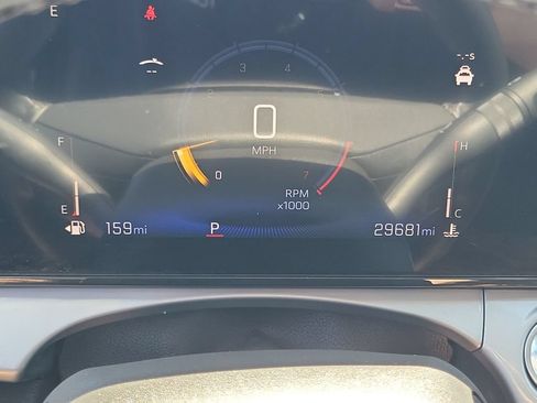 Used 2024 Chevrolet Trax LT w/ Driver Confidence Package FWD image 12
