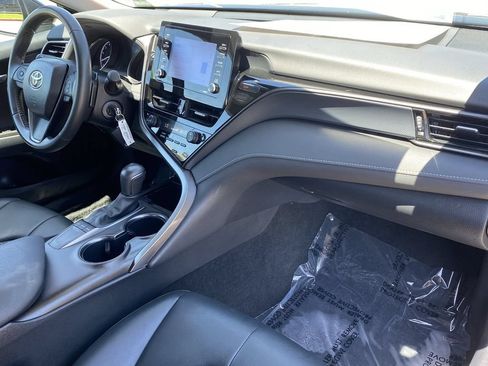 Certified 2024 Toyota Camry SE FWD image 17