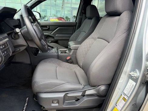 Used 2024 Toyota Tacoma SR5 image 7