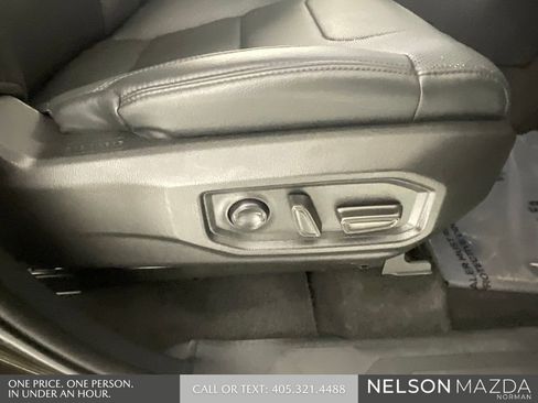 Used 2023 Toyota Tundra Limited w/ Power Package RWD image 28