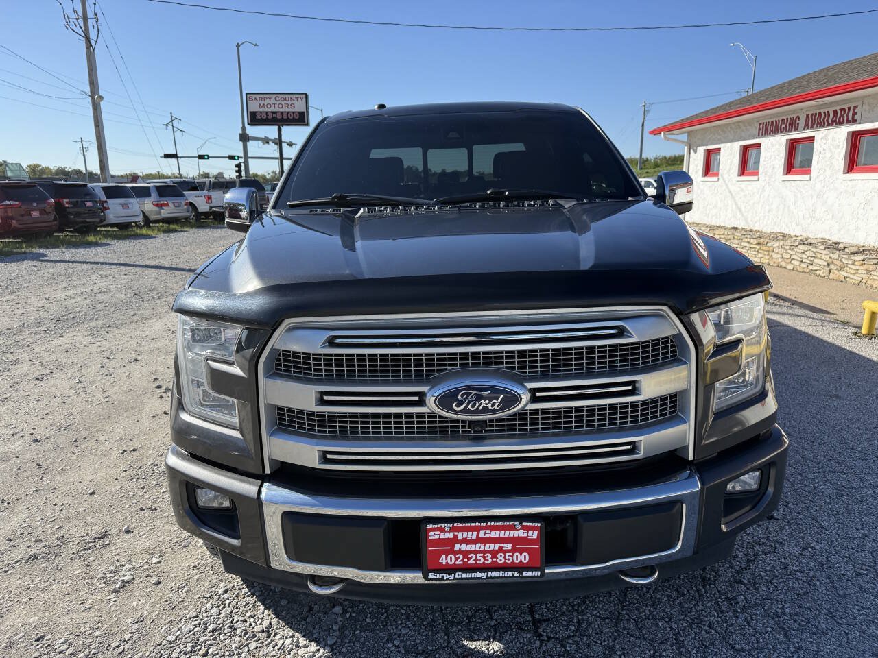 Used 2017 Ford F150 Platinum w/ Equipment Group 701A Luxury AWD/4WD image 8