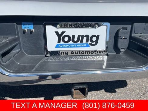 Used 2022 RAM 1500 Laramie AWD/4WD image 13