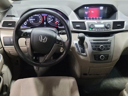 Used 2016 Honda Odyssey LX image 22