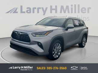 Used 2023 Toyota Highlander Limited AWD/4WD video 1