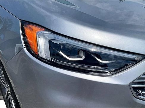 Used 2024 Ford Edge Titanium w/ Equipment Group 301A AWD/4WD image 30