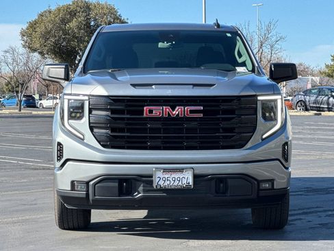 Used 2025 GMC Sierra 1500 Elevation image 7