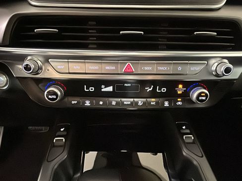 Used 2022 Kia Telluride S AWD/4WD image 27