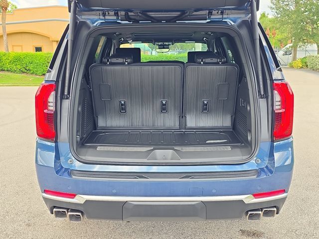 New 2026 GMC Yukon Denali w/ Denali Reserve Package RWD image 6