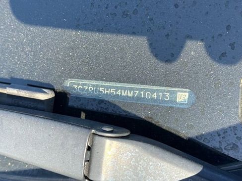 Used 2021 Honda HR-V EX image 3