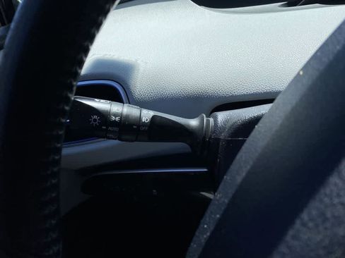 Used 2016 Toyota Prius Three Touring FWD image 24