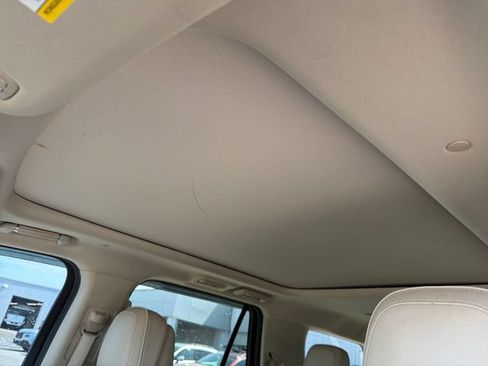 Used 2019 Lincoln Navigator Reserve AWD/4WD image 15