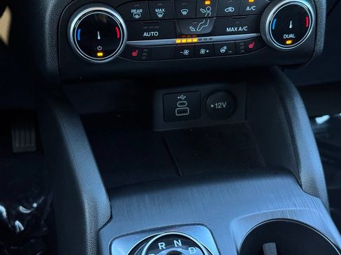 Certified 2024 Ford Escape Active AWD/4WD image 20