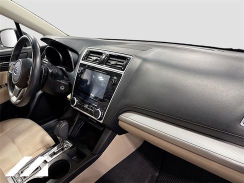 Used 2019 Subaru Outback 2.5i Premium w/ Protection Package #1 image 31