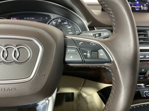 Used 2018 Audi Q7 3.0T Premium Plus w/ Premium Plus Package image 19