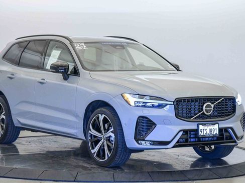 Certified 2025 Volvo XC60 B5 Ultra w/ Protection Package Premier image 5