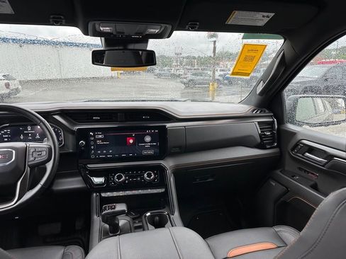 Used 2023 GMC Sierra 1500 AT4 AWD/4WD image 15