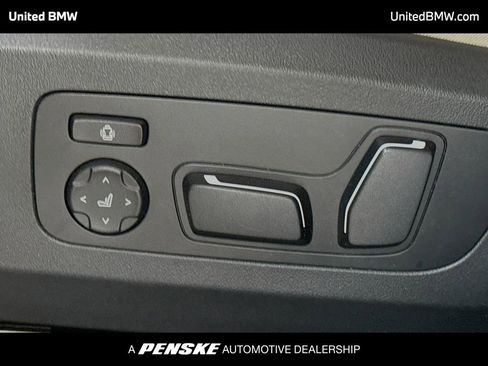 Certified 2025 BMW X3 xDrive30i w/ Convenience Package image 4