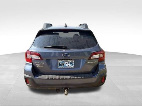 Used 2018 Subaru Outback 2.5i Premium AWD/4WD image 4
