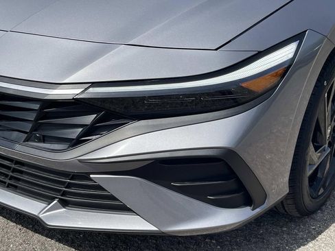 New 2026 Hyundai Elantra Sport image 9
