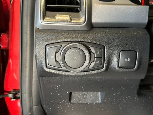 Used 2021 Ford Ranger XLT w/ Equipment Group 301A Mid AWD/4WD image 18