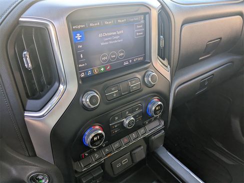 Used 2019 GMC Sierra 1500 SLT w/ SLT Premium Package image 12