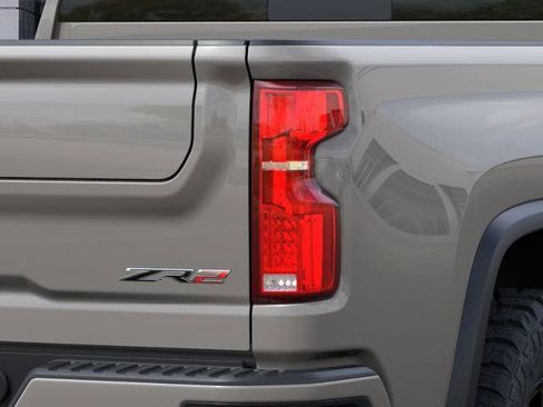 New 2026 Chevrolet Silverado 2500 ZR2 AWD/4WD image 11