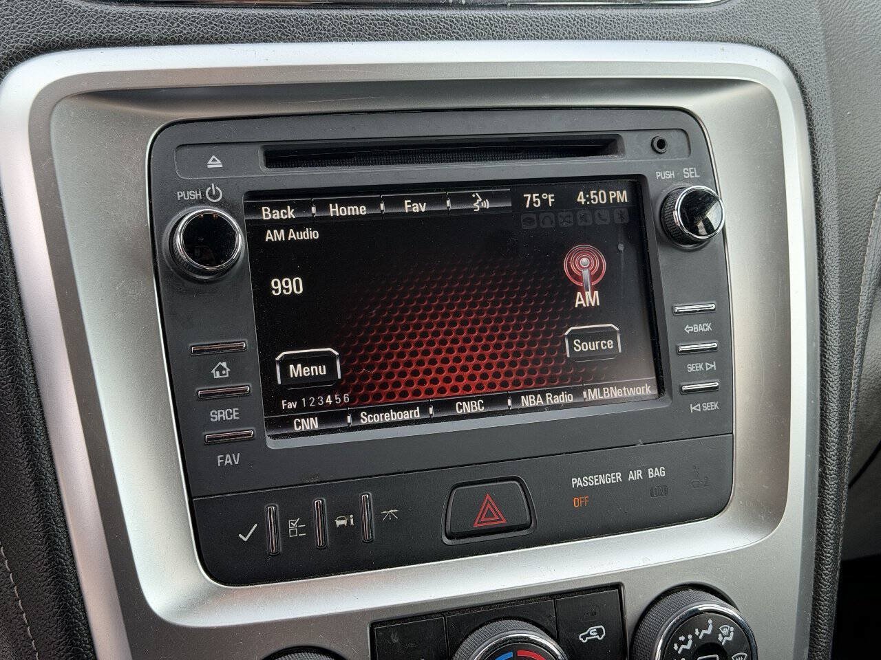Used 2016 GMC Acadia SLE FWD image 11