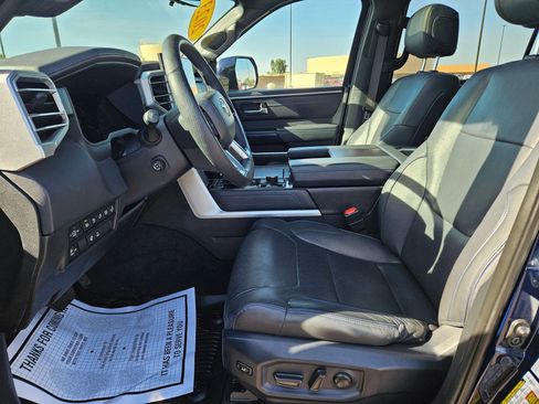 Used 2023 Toyota Sequoia Platinum image 19