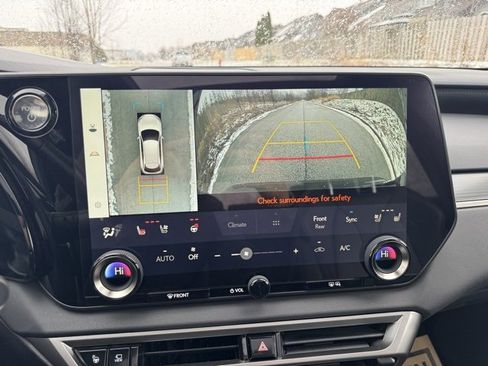 Used 2023 Lexus RX 500h F Sport image 39