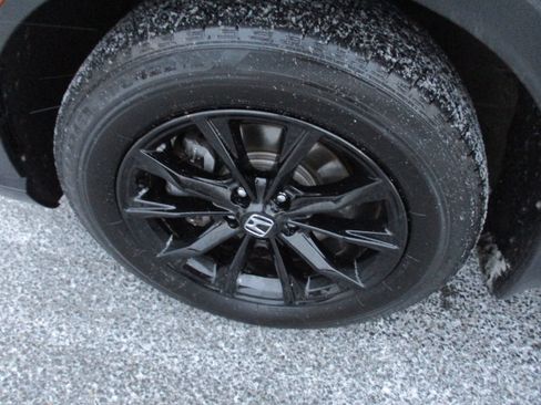 Certified 2023 Honda CR-V Sport image 9