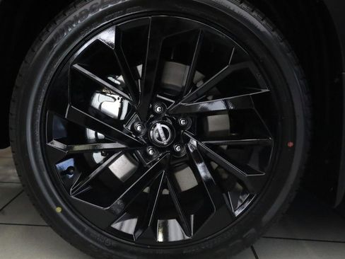 New 2026 Nissan Rogue Platinum AWD/4WD image 5