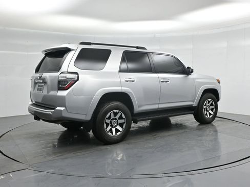 Used 2021 Toyota 4Runner TRD Off-Road image 27