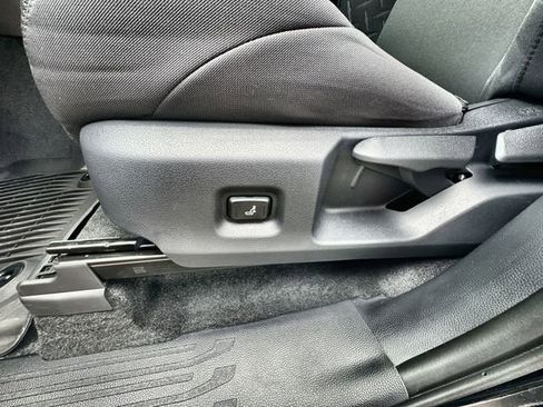 New 2025 Toyota Tacoma SR5 image 22