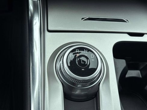 Used 2022 Ford Explorer Limited w/ Equipment Group 301A image 23