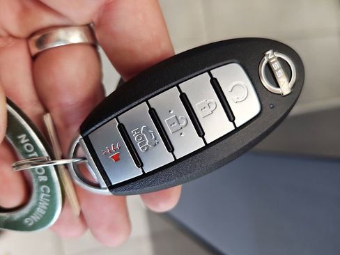 Used 2024 Nissan Altima 2.5 SR image 31