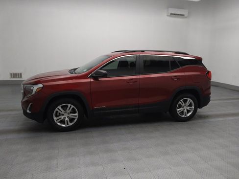 Used 2019 GMC Terrain SLE w/ Driver Convenience Package FWD image 2