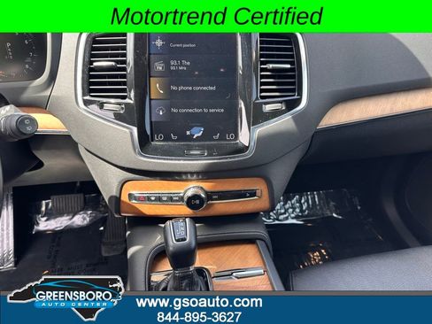 Used 2021 Volvo XC90 T6 Momentum w/ Protection Package image 28