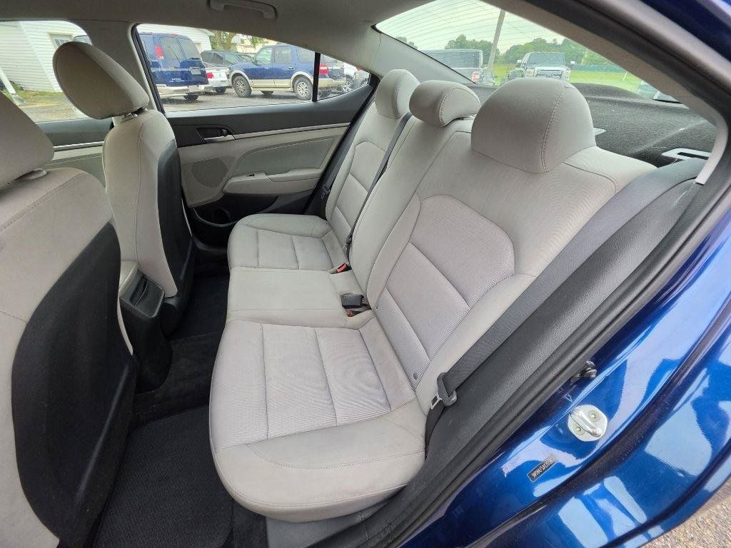 Used 2018 Hyundai Elantra SEL FWD image 19