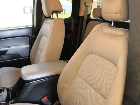 Used 2021 Chevrolet Colorado W/T w/ Custom Special Edition image 16