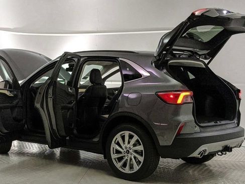 Used 2021 Ford Escape Titanium w/ Titanium Elite Package AWD/4WD image 29