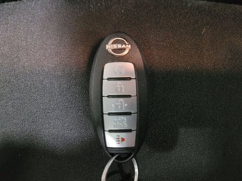 Used 2023 Nissan Altima 2.5 S FWD image 32