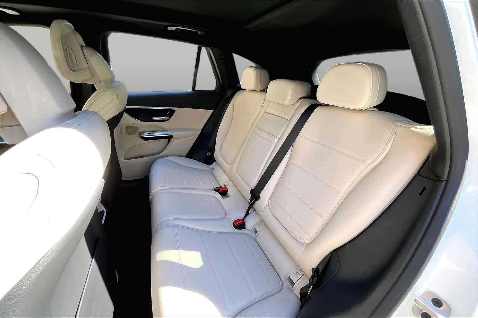 Certified 2026 Mercedes-Benz GLC 300 image 20
