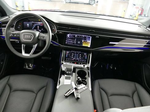 Certified 2026 Audi Q8 Premium Plus w/ Premium Plus Package AWD/4WD image 24