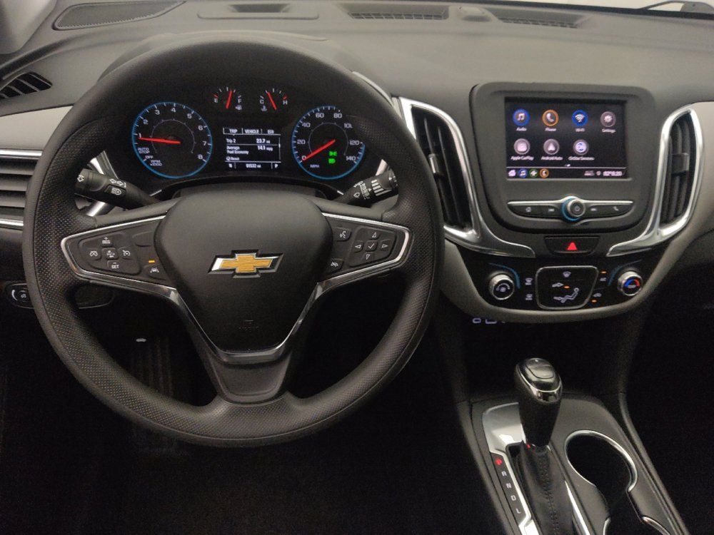 Used 2020 Chevrolet Equinox LS FWD image 22