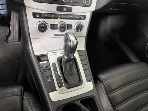 Used 2014 Volkswagen CC Sport FWD image 14