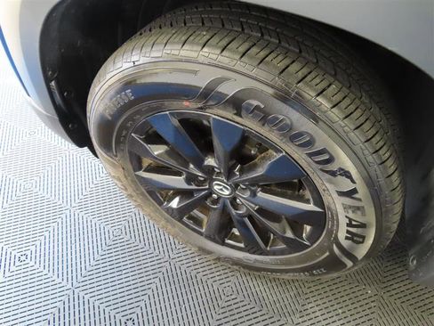 Used 2025 MAZDA CX-50 AWD 2.5 S w/ Preferred Package image 6