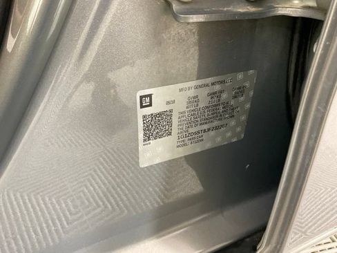 Used 2018 Chevrolet Malibu LT w/ LPO, Convenience Package 2 FWD image 21