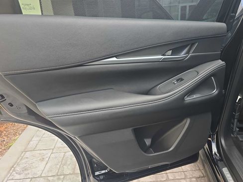 Used 2025 INFINITI QX60 Luxe FWD image 10